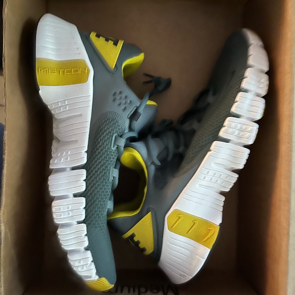 Men’s Nike Free Metcon 4 CT3886-307. Size 13. New in box. Never worn.